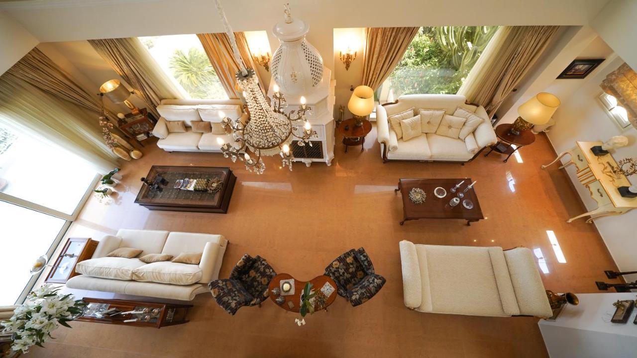Luxury Villa Allure Dhafnes Esterno foto