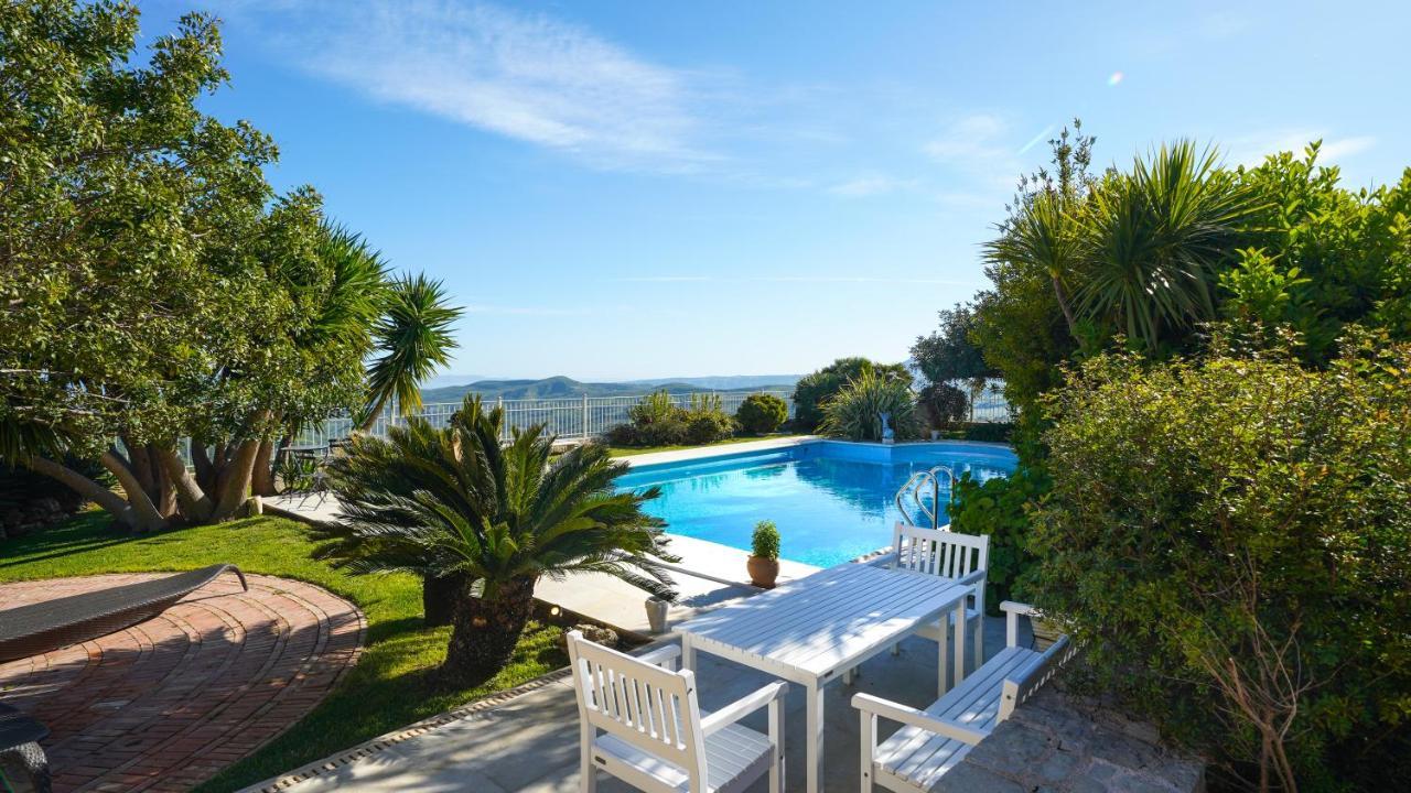 Luxury Villa Allure Dhafnes Esterno foto