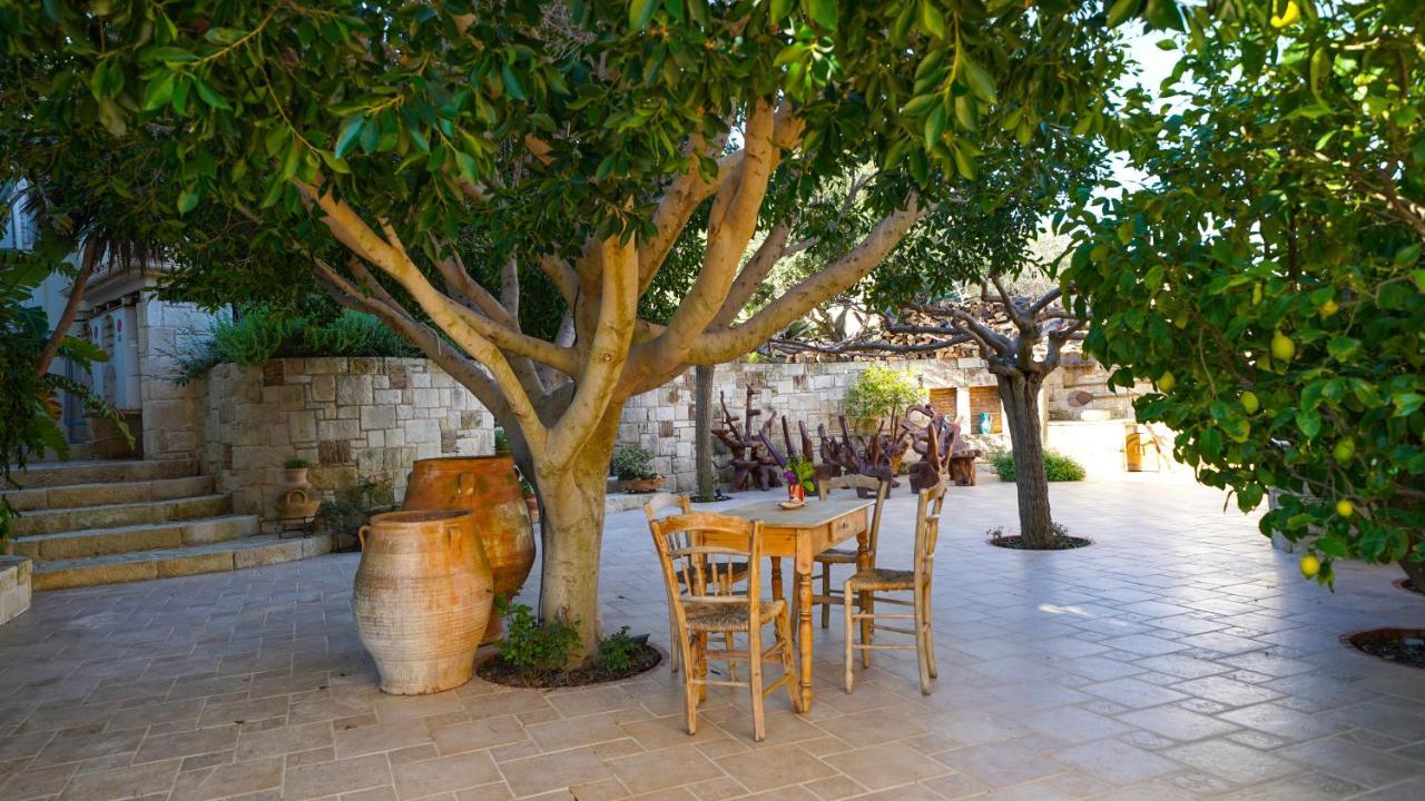 Luxury Villa Allure Dhafnes Esterno foto