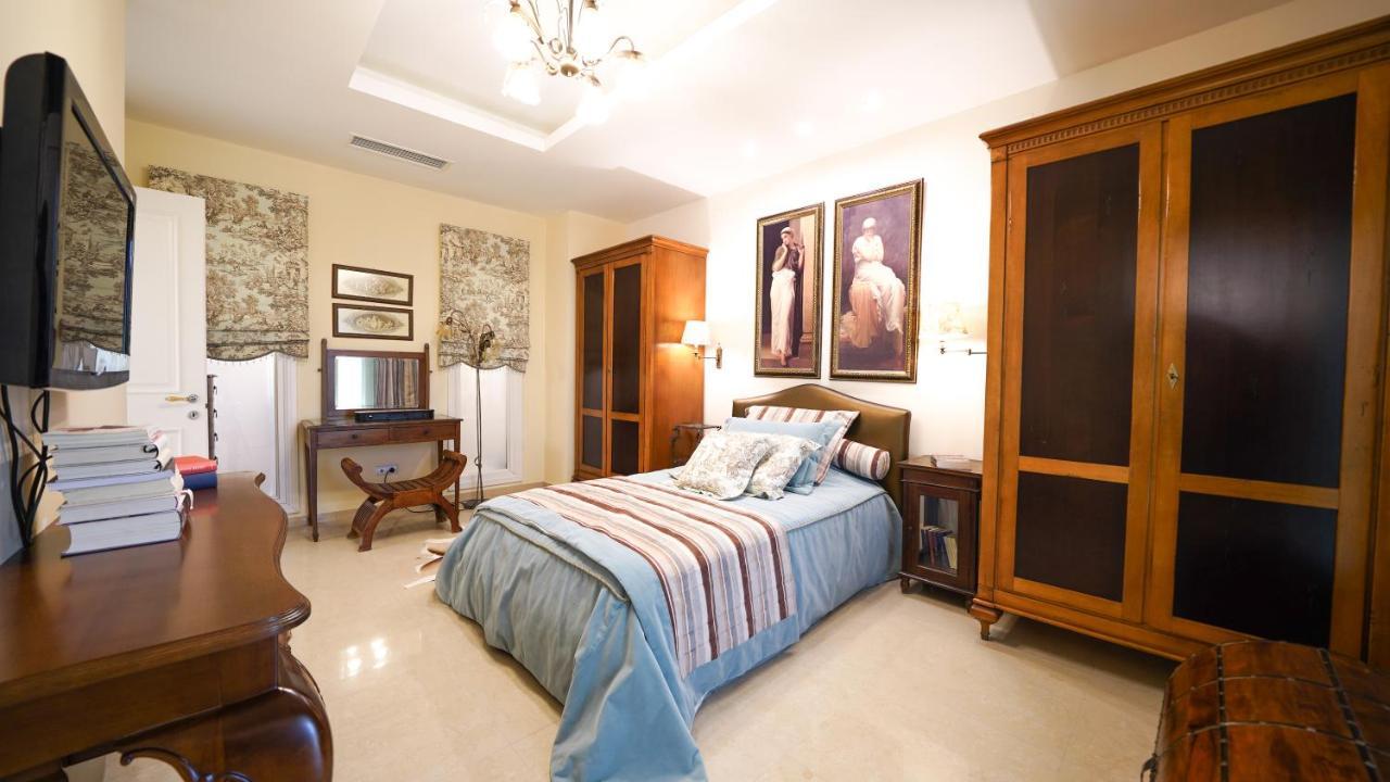 Luxury Villa Allure Dhafnes Esterno foto