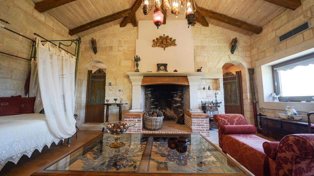 Luxury Villa Allure Dhafnes Esterno foto
