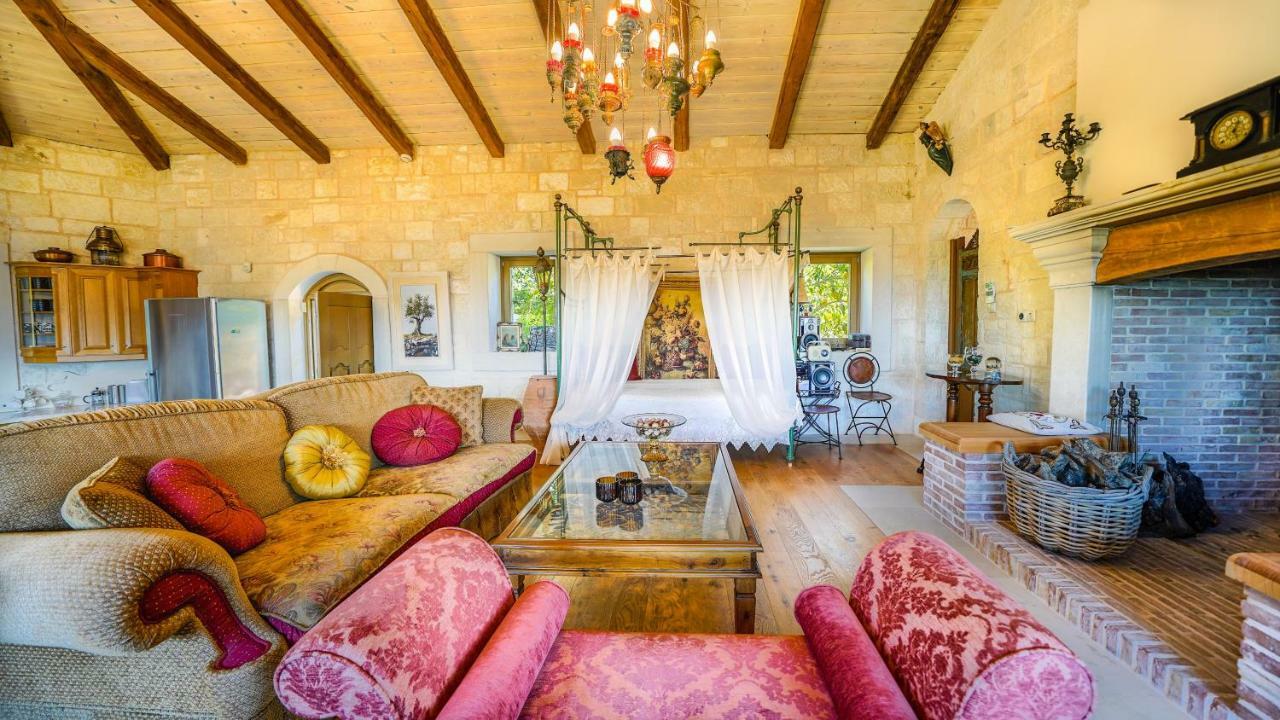 Luxury Villa Allure Dhafnes Esterno foto